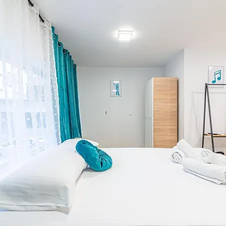 New Loft In The Heart Of Center Appartamento