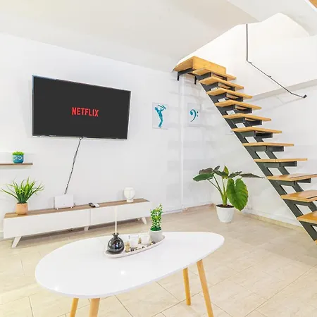 Appartamento New Loft In The Heart Of Center Candia